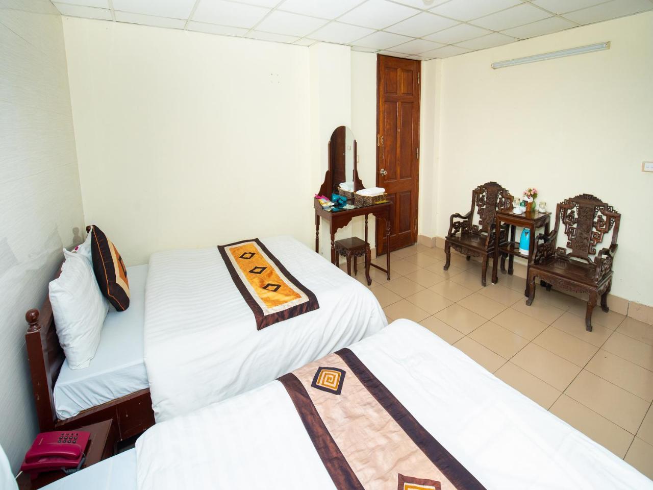 Ho Sen Xanh Hotel Ханой Экстерьер фото